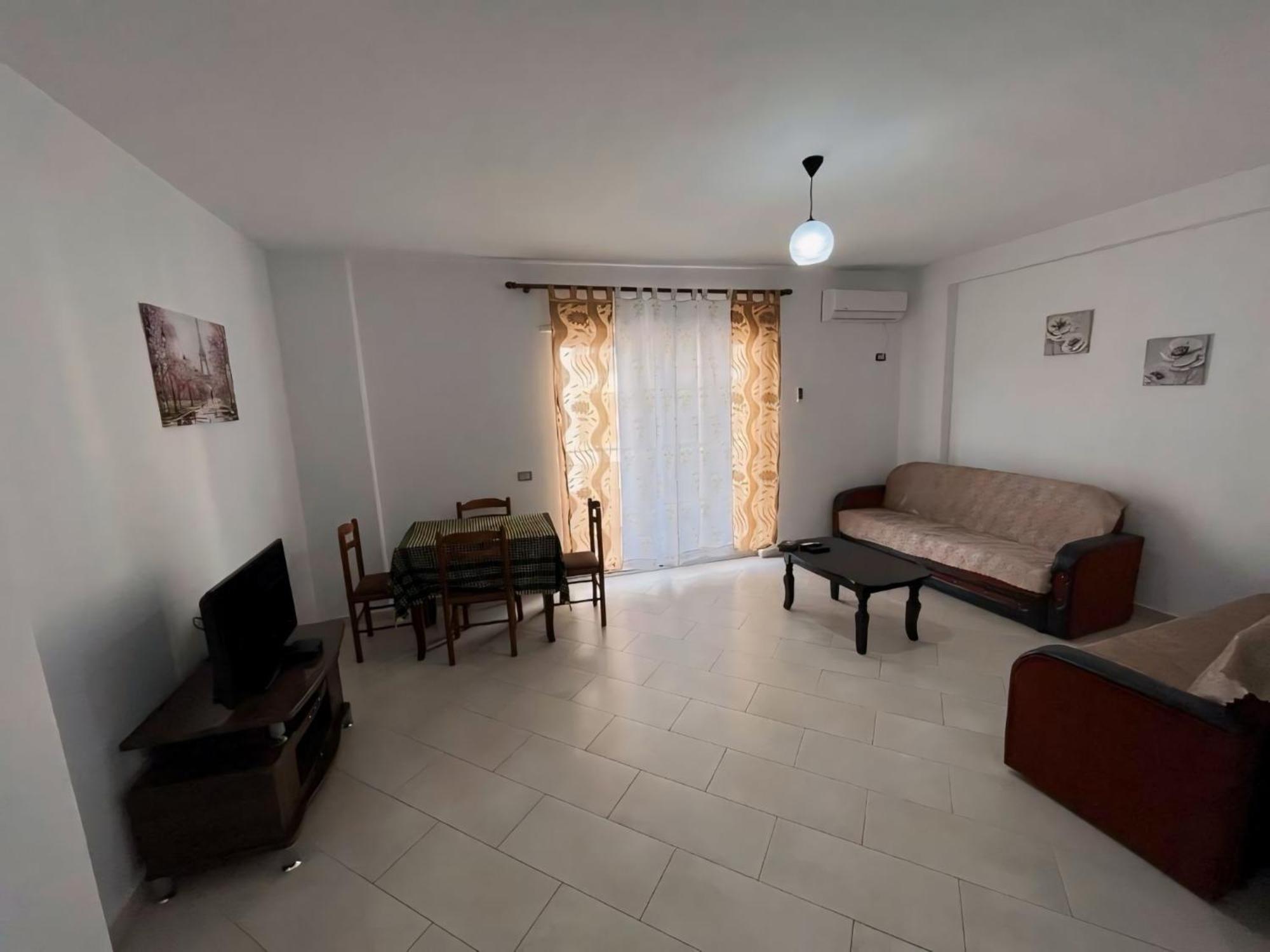 Gerald'S Central Apartments Влёра Экстерьер фото