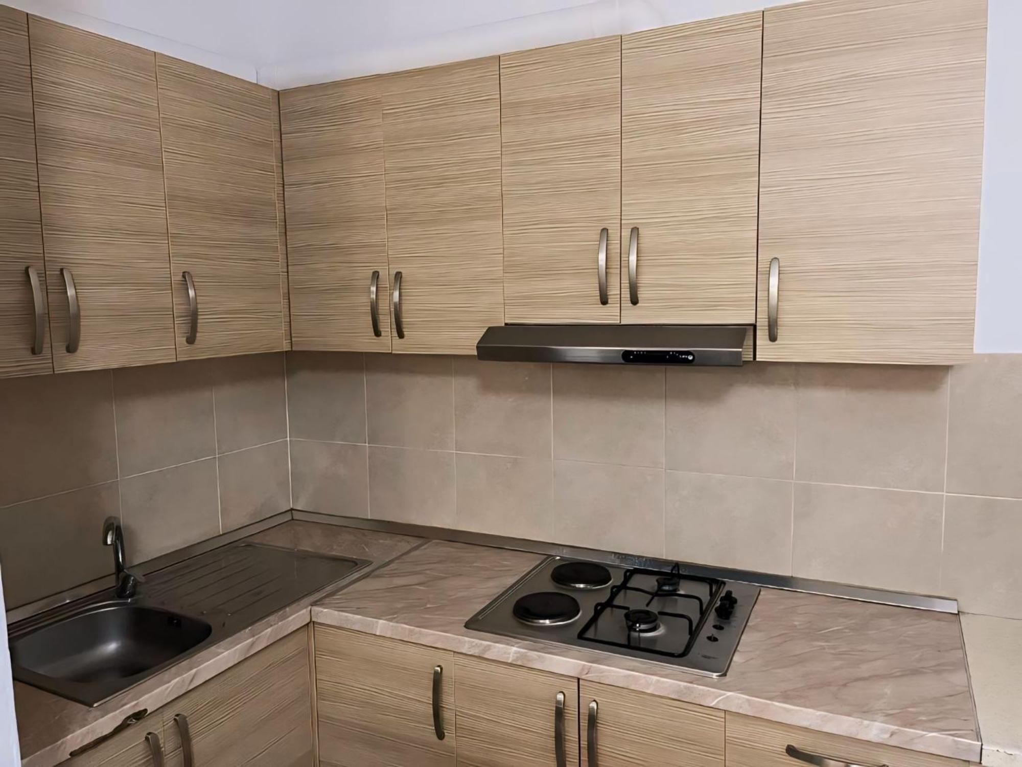 Gerald'S Central Apartments Влёра Экстерьер фото