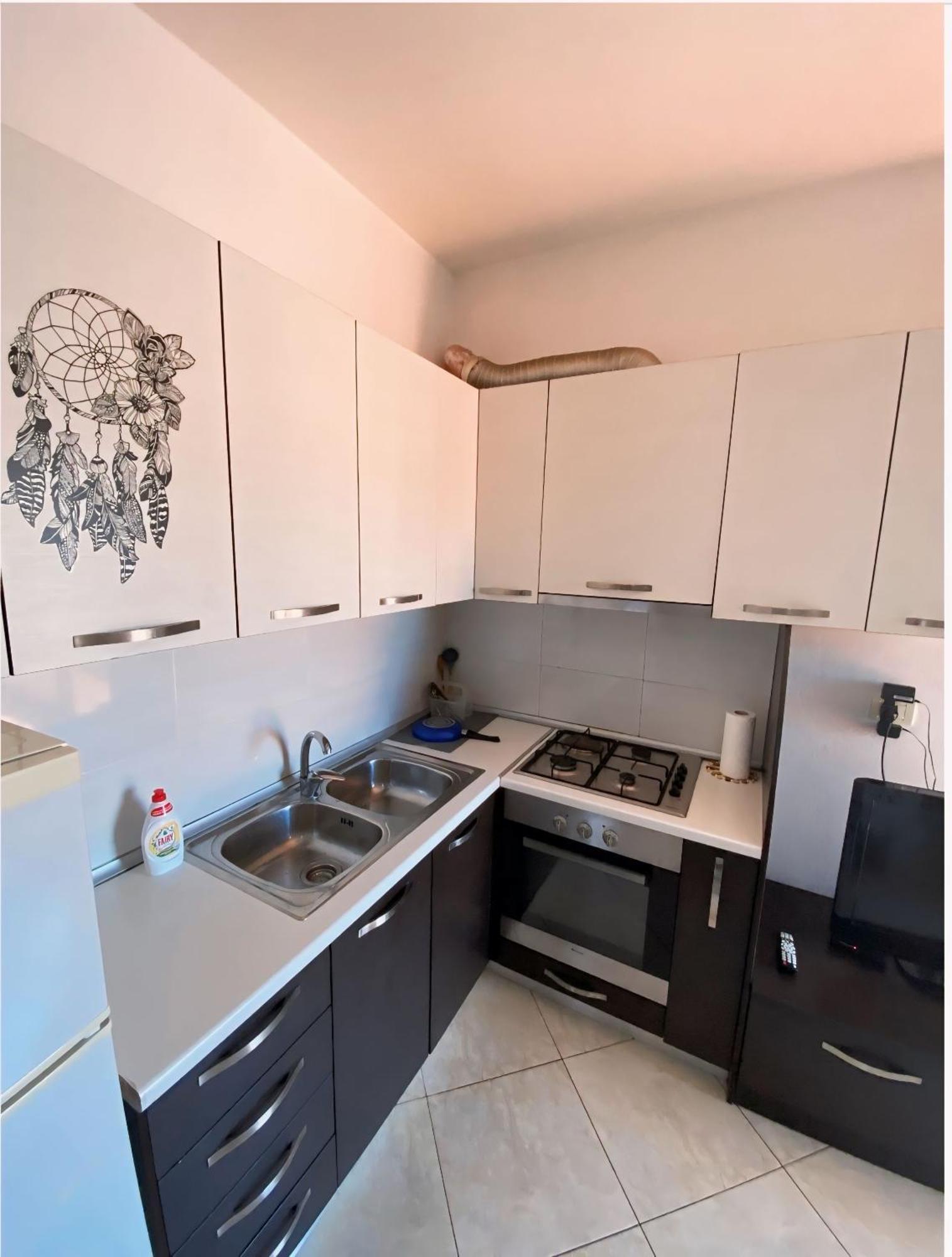 Gerald'S Central Apartments Влёра Экстерьер фото
